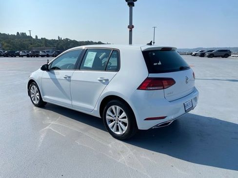 Used 2021 Volkswagen Golf 4-Door FWD image 6