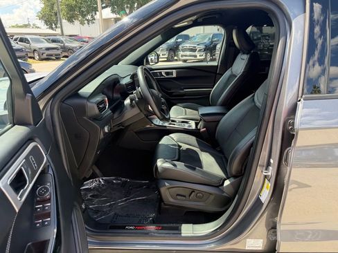 Used 2022 Ford Explorer ST AWD/4WD image 16