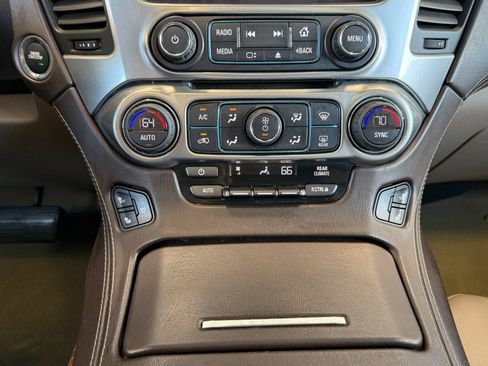 Used 2015 Chevrolet Tahoe LTZ RWD image 22