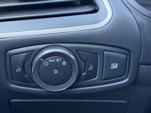 Used 2023 Ford Edge SEL image 26