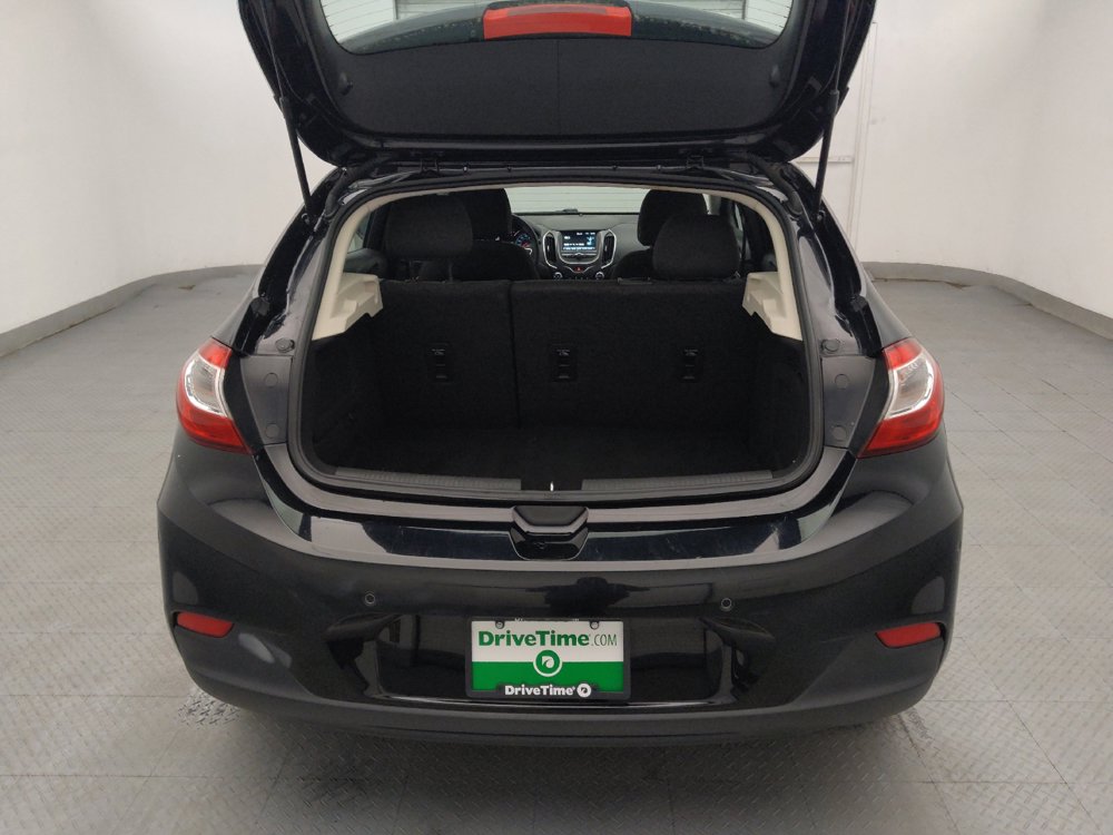 Used 2018 Chevrolet Cruze LT w/ Convenience Package FWD image 29