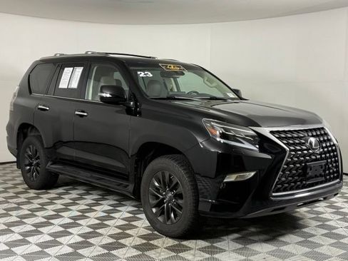 Used 2023 Lexus GX 460 Premium w/ Premium Package AWD/4WD image 11