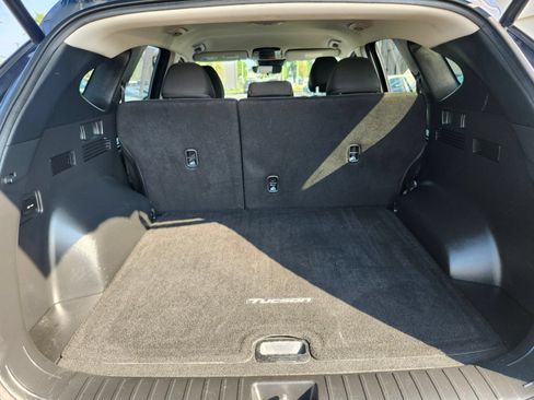Certified 2023 Hyundai Tucson SEL AWD/4WD image 31