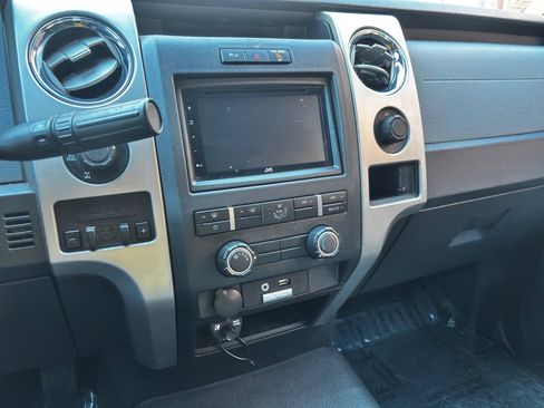 Used 2014 Ford F150 XLT w/ Trailer Tow Package image 18