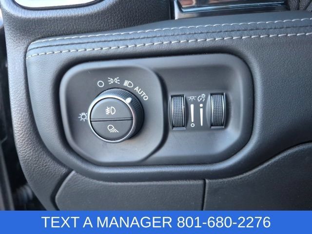 Used 2022 RAM 2500 Limited AWD/4WD image 30