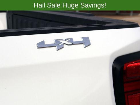 Used 2024 GMC Sierra 1500 SLT AWD/4WD image 4