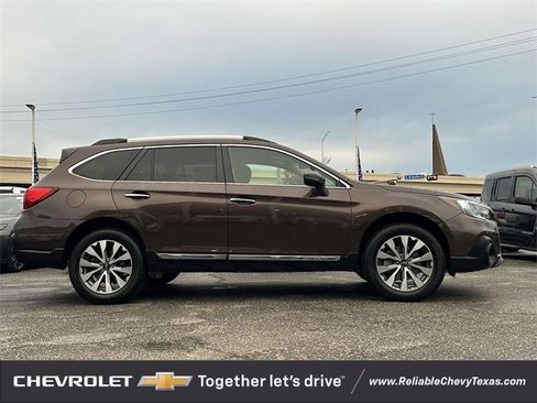 Used 2019 Subaru Outback 2.5i Touring w/ Popular Package #3A image 3