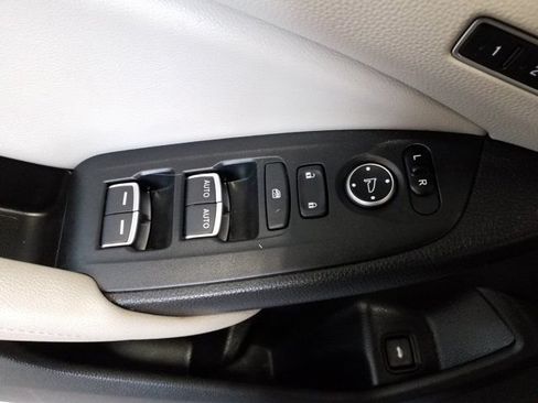Used 2018 Honda Accord EX-L image 11
