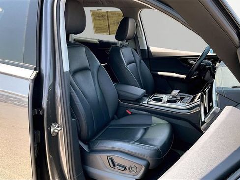 Used 2023 Audi Q7 3.0T Premium Plus w/ Premium Plus Package AWD/4WD image 7