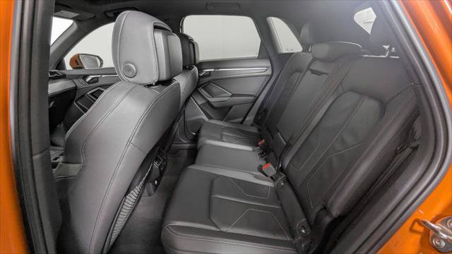 Used 2023 Audi Q3 2.0T Premium Plus w/ Premium Plus Package AWD/4WD image 17