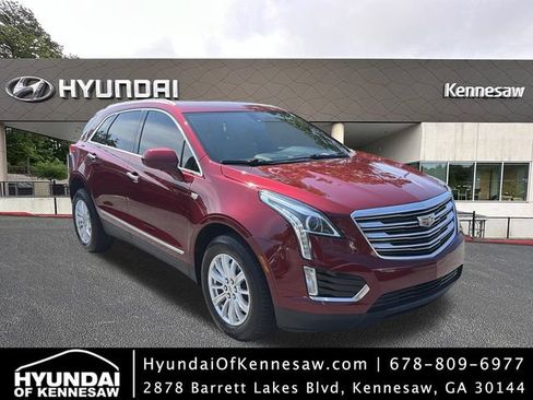 Used 2018 Cadillac XT5 FWD image 1