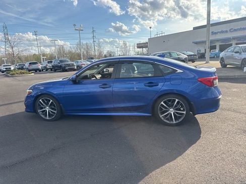 Used 2022 Honda Civic Touring image 17