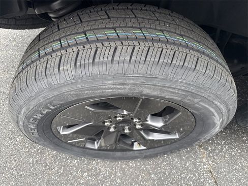 Used 2023 Ford F150 Lightning Lariat w/ Equipment Group 511A High image 13