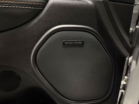 Used 2025 Dodge Durango SRT Hellcat AWD/4WD image 31