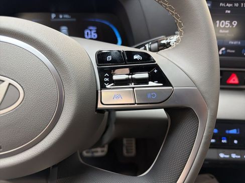 New 2026 Hyundai Elantra Sport FWD image 18