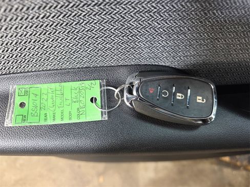 Used 2022 Chevrolet TrailBlazer LT image 34