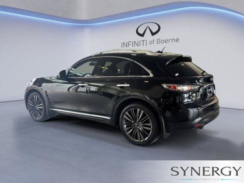 Used 2017 INFINITI QX70 2WD w/ Limited Package image 7