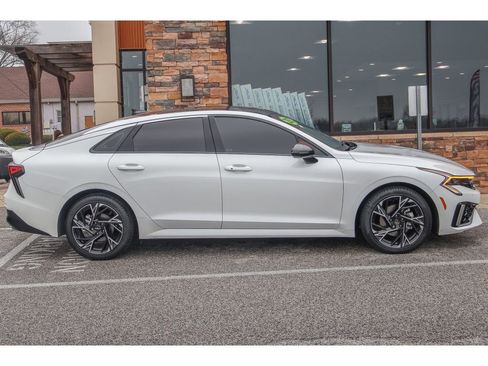 Used 2025 Kia K5 GT-Line w/ GT-Line Premium Package image 2