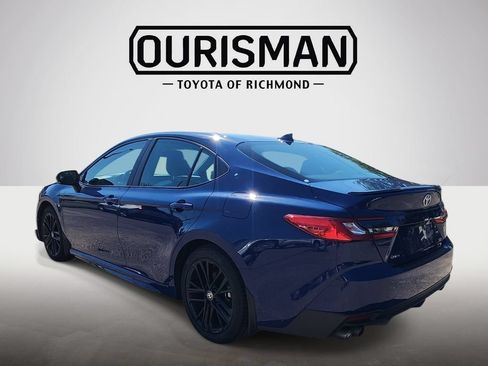 Certified 2025 Toyota Camry SE w/ Convenience Package FWD image 4