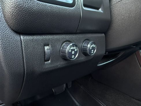 Used 2017 Chevrolet Colorado LT w/ Luxury Package, Chrome AWD/4WD image 35