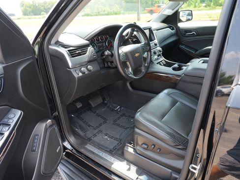 Used 2020 Chevrolet Tahoe LT AWD/4WD image 15