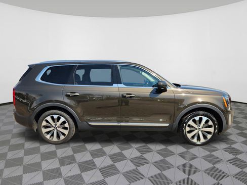 Used 2020 Kia Telluride EX w/ EX Premium Package image 6