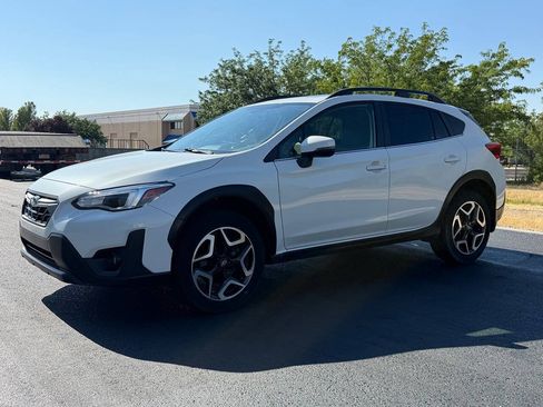 Used 2020 Subaru Crosstrek 2.0i Limited w/ Moonroof Package AWD/4WD image 7