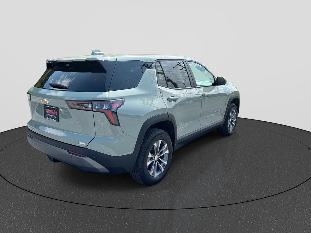 Used 2026 Chevrolet Equinox LT w/ Convenience Package II AWD/4WD image 8