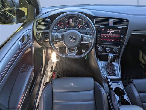 Used 2021 Volkswagen GTI SE image 15