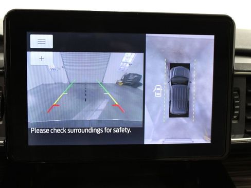 Used 2023 Ford Explorer Limited image 38