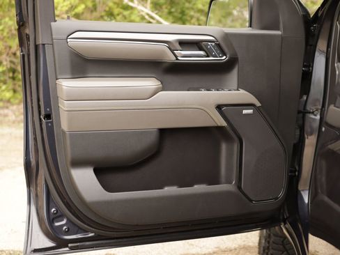 Used 2024 Chevrolet Silverado 1500 ZR2 AWD/4WD image 26