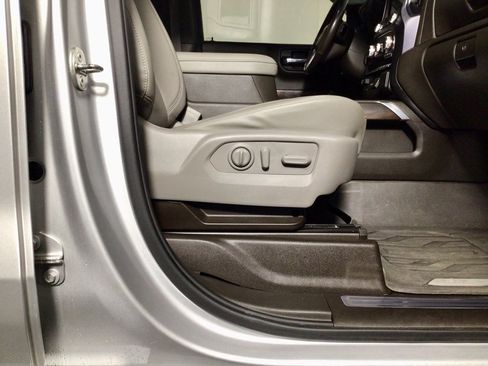 Used 2019 GMC Sierra 1500 SLT w/ SLT Premium Package image 33