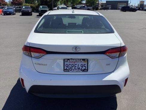 Used 2023 Toyota Corolla LE image 27