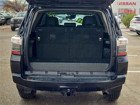 Used 2021 Toyota 4Runner SR5 Premium image 33