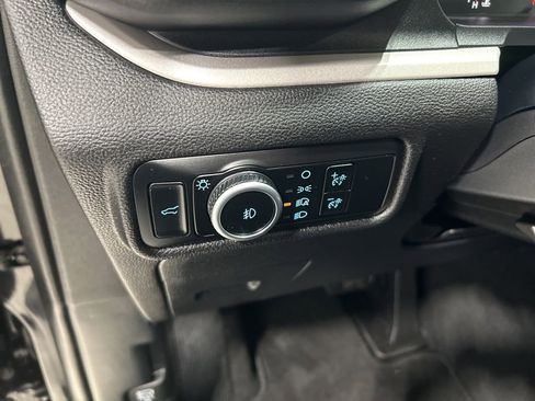 Certified 2023 Ford Explorer XLT w/ Equipment Group 202A image 14