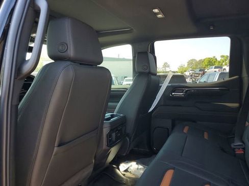 New 2026 GMC Sierra 1500 AT4 w/ AT4 Premium Package AWD/4WD image 10