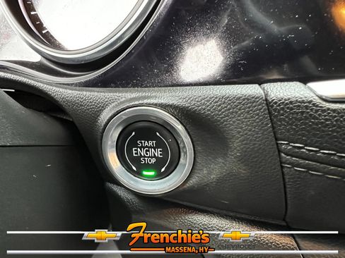 Used 2023 Buick Encore GX Preferred w/ Cold Weather Comfort Package AWD/4WD image 15