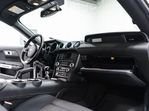 Used 2015 Ford Mustang Coupe w/ Equipment Group 051A image 32