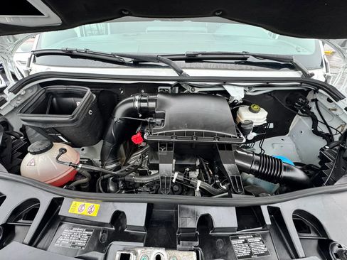 Used 2023 Mercedes-Benz Sprinter 2500 image 29