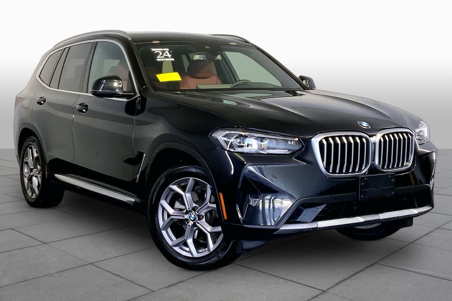 Used 2024 BMW X3 xDrive30i w/ Premium Package AWD/4WD image 3