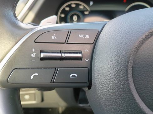 Used 2022 Hyundai Sonata Limited w/ Preferred Accessory Package image 21