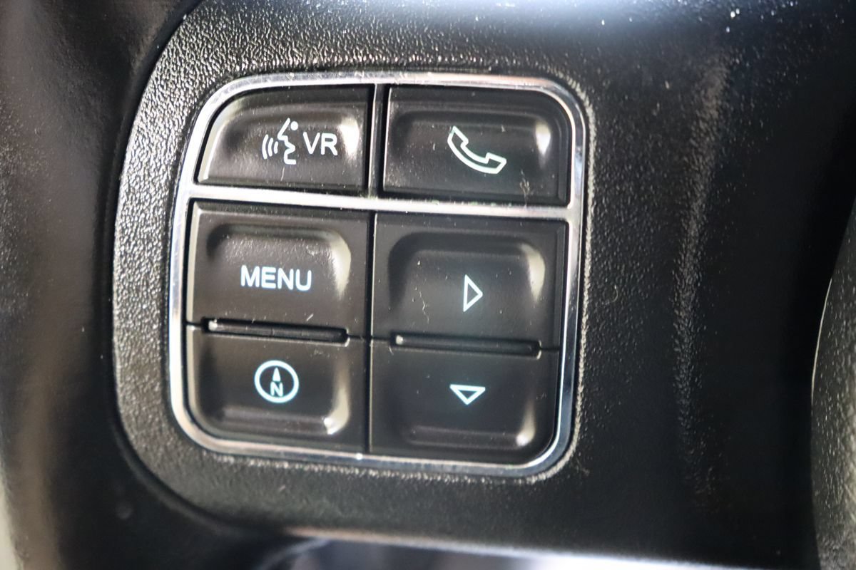 Used 2017 Jeep Wrangler Unlimited Sport w/ Connectivity Group AWD/4WD image 41