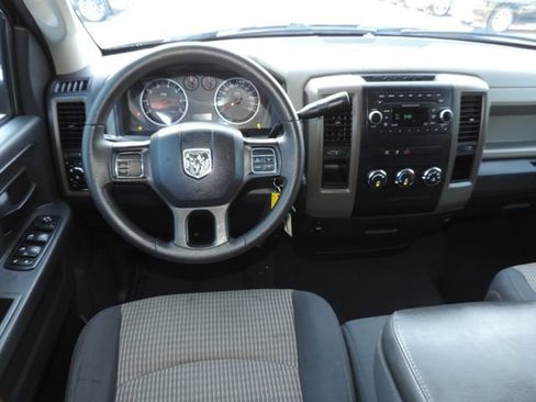 Used 2012 RAM 1500 Express RWD image 17