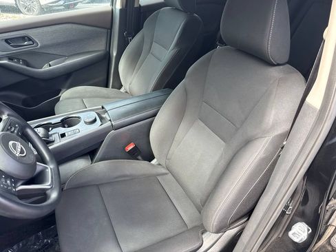 Used 2023 Nissan Rogue S AWD/4WD image 11