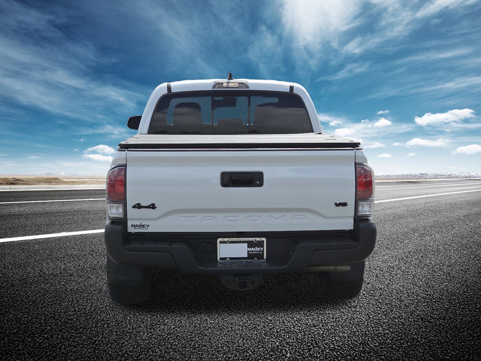 Used 2022 Toyota Tacoma Limited AWD/4WD image 20