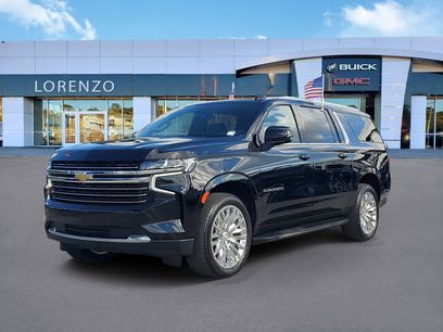 Used 2023 Chevrolet Suburban LT w/ Luxury Package