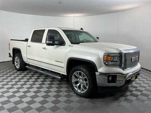 Used 2015 GMC Sierra 1500 SLT w/ SLT Crew Cab Value Package AWD/4WD image 3