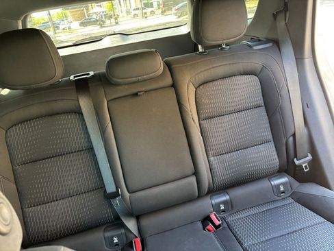 Used 2025 Chevrolet Equinox LT image 32