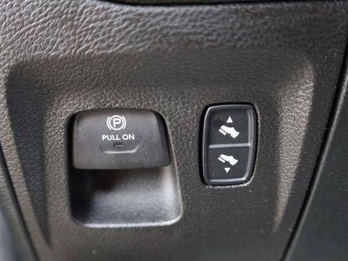 Used 2020 RAM 1500 Big Horn AWD/4WD image 36