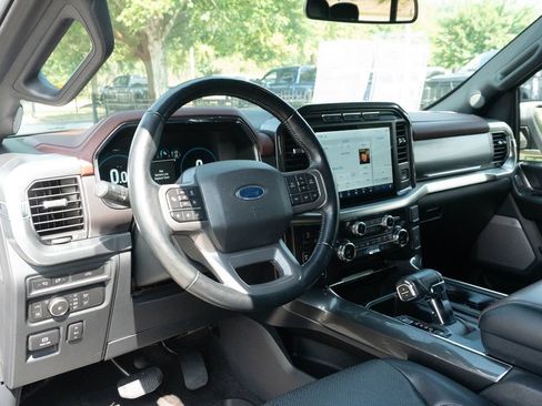 Used 2021 Ford F150 Lariat w/ Equipment Group 502A High AWD/4WD image 21